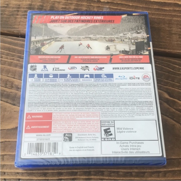 PlayStation 4 Bundle - Picture 4 of 6